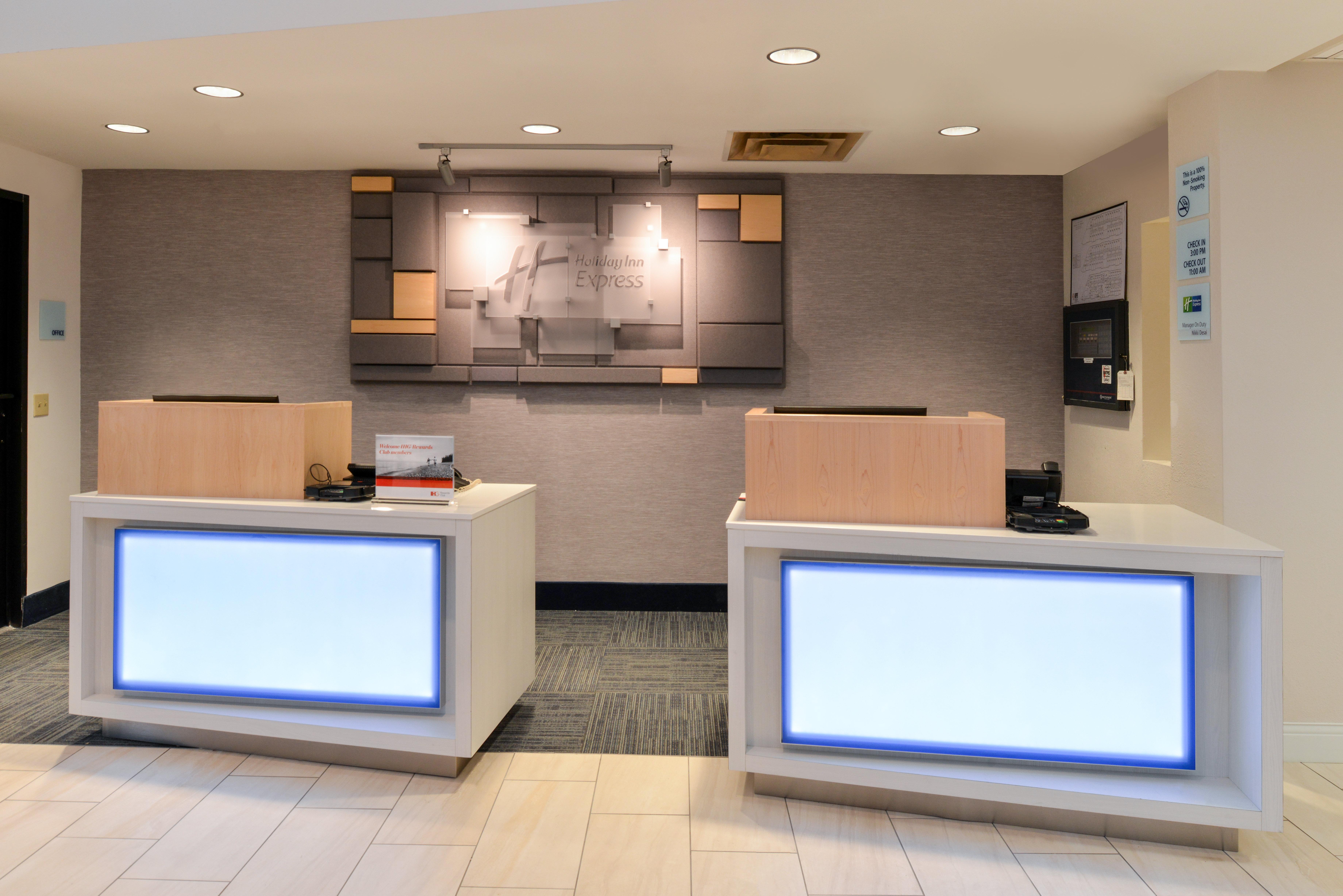 Hotel Express & Ne - Medical Ctr Area By Ihg