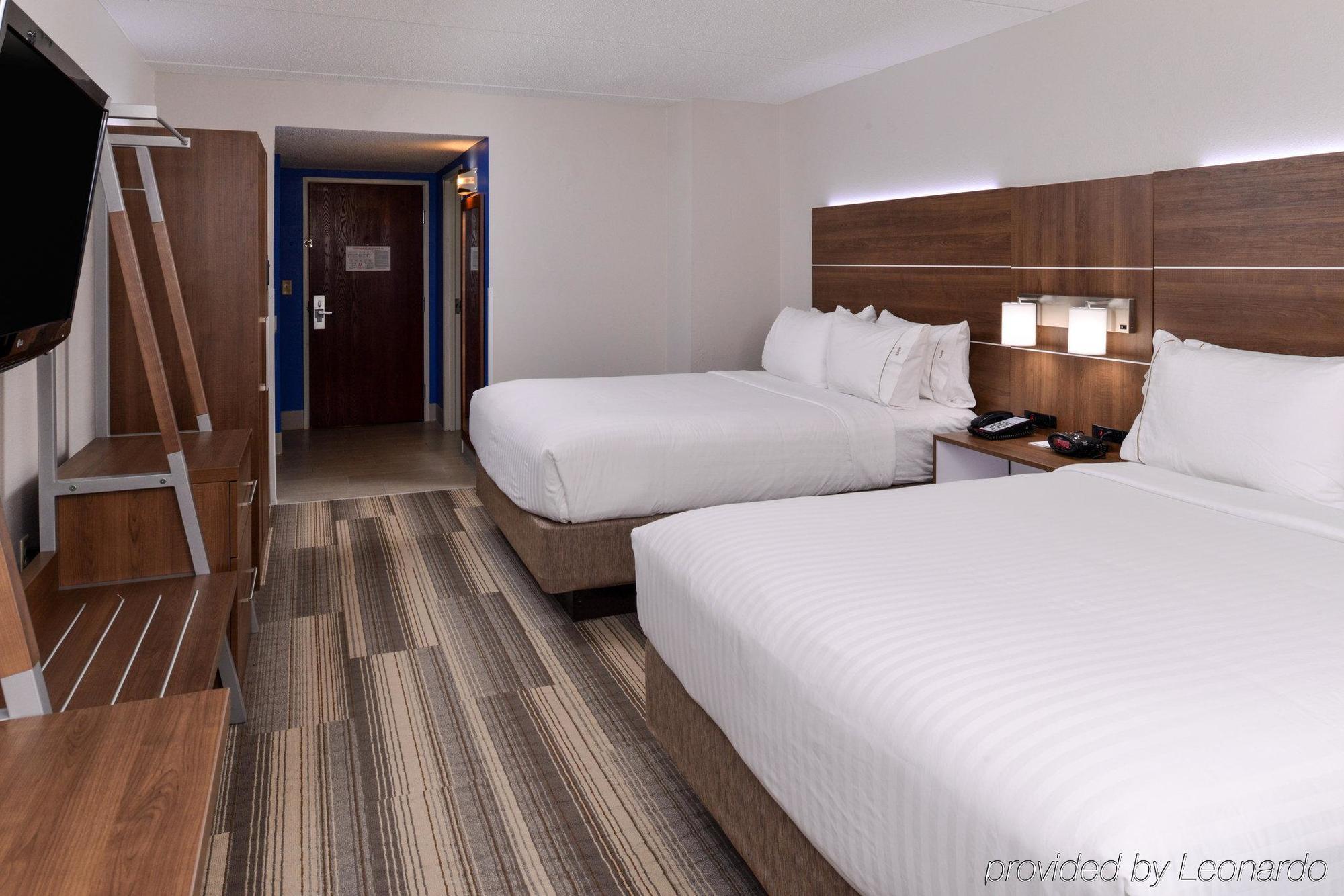 Express & Ne - Medical Ctr Area By Ihg 2* Raleigh