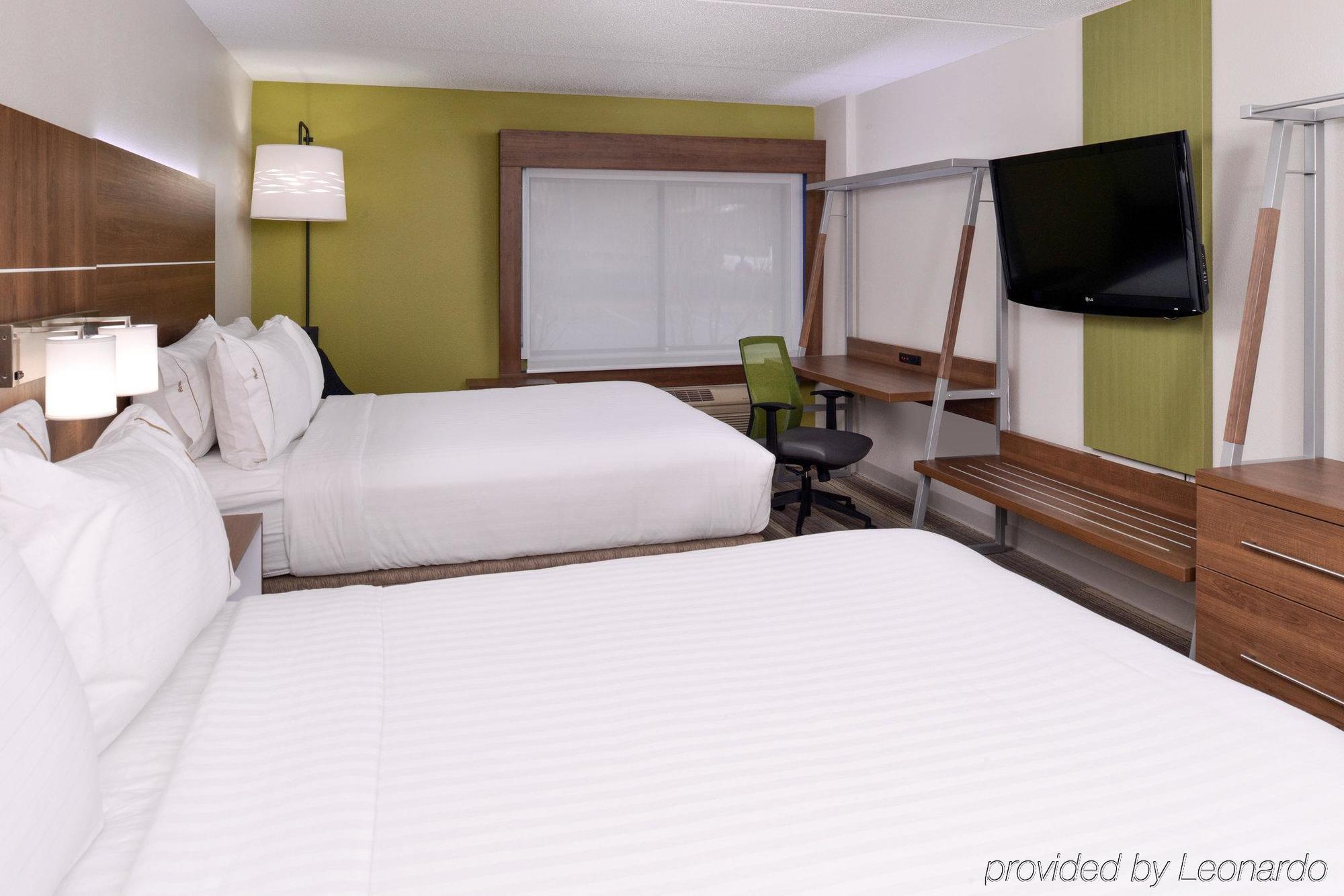Express & Ne - Medical Ctr Area By Ihg Hotel 2*