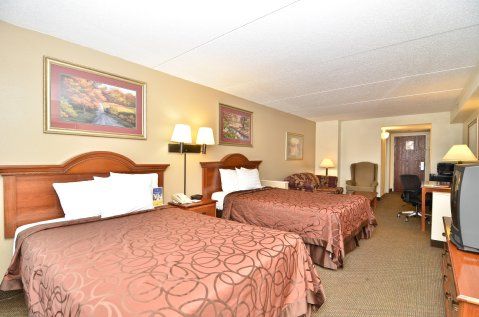 Express & Ne - Medical Ctr Area By Ihg 2* Raleigh