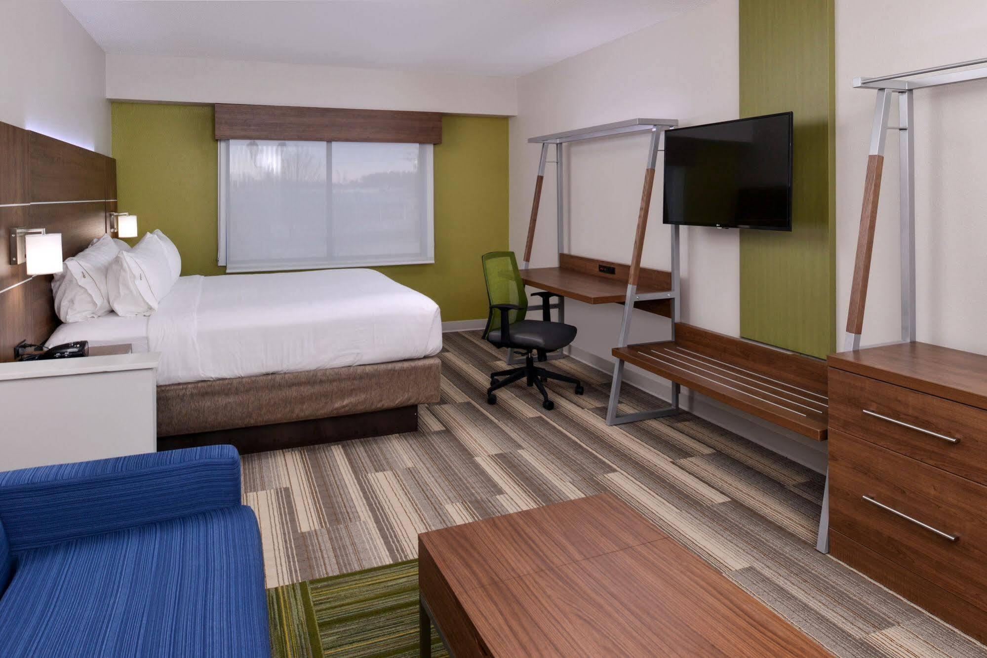Hotel Express & Ne - Medical Ctr Area By Ihg 2*